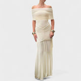 Vittoria | Hosszú Vállakat Szabadon Hagyó Kötött Dressz